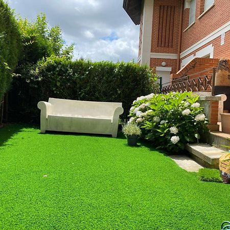Apartamento Con Jardin Getxo Esterno foto